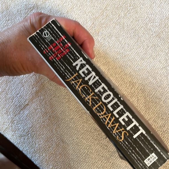 📚2/$6 Jackdaws - Picture 3 of 12